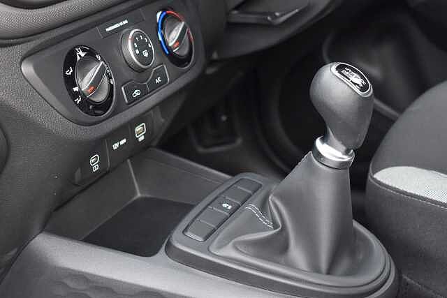 Hyundai i10 1.2 [79] Advance 5dr [Nav]