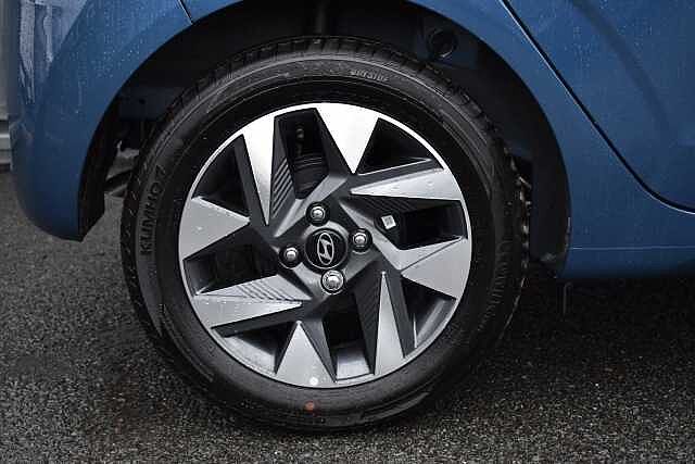 Hyundai i10 1.2 [79] Advance 5dr [Nav]