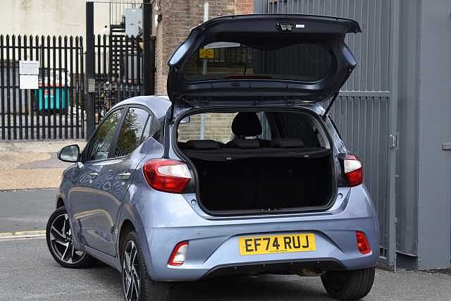 Hyundai i10 1.2 [79] Premium 5dr [Nav]