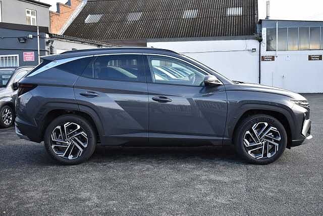 Hyundai TUCSON 1.6T Hybrid Ultimate 5dr Auto Grey