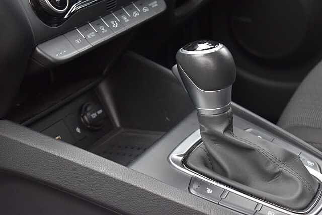 Hyundai KONA 1.6 GDi Hybrid Premium 5dr DCT