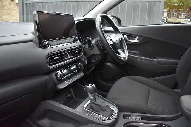Hyundai KONA 1.6 GDi Hybrid Premium 5dr DCT