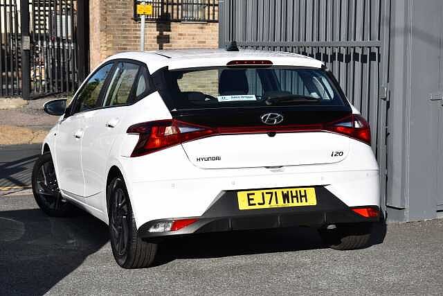 Hyundai i20 1.0T GDi 48V MHD SE Connect 5dr