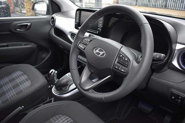Hyundai I10 1.2 [79] Premium 5dr Auto [Nav] Grey