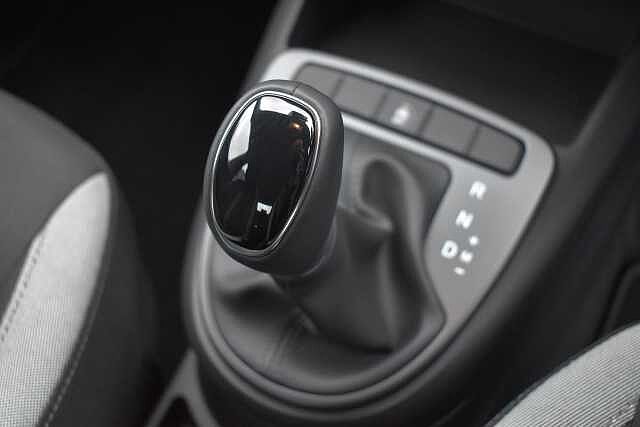 Hyundai i10 1.0 [63] Advance 5dr Auto [Nav]