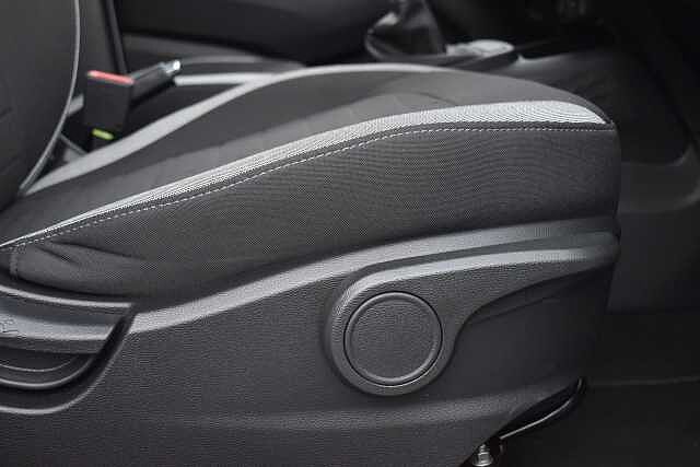 Hyundai i10 1.2 [79] Advance 5dr [Nav]