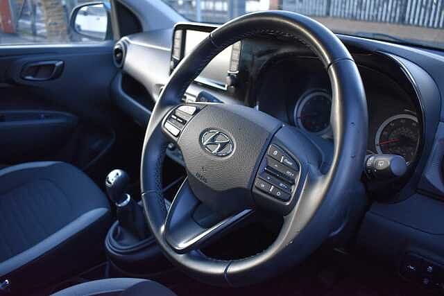 Hyundai i10 1.0 MPi SE Connect 5dr