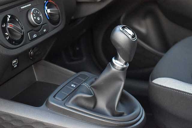 Hyundai i10 1.0 MPi SE Connect 5dr