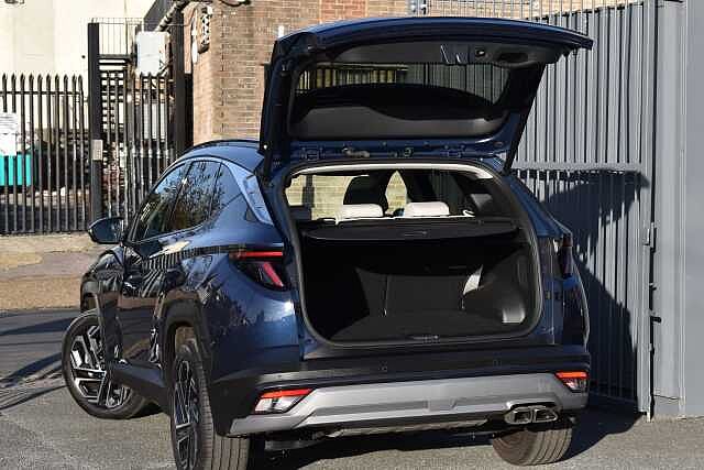 Hyundai TUCSON 1.6T Hybrid Ultimate 5dr Auto Blue