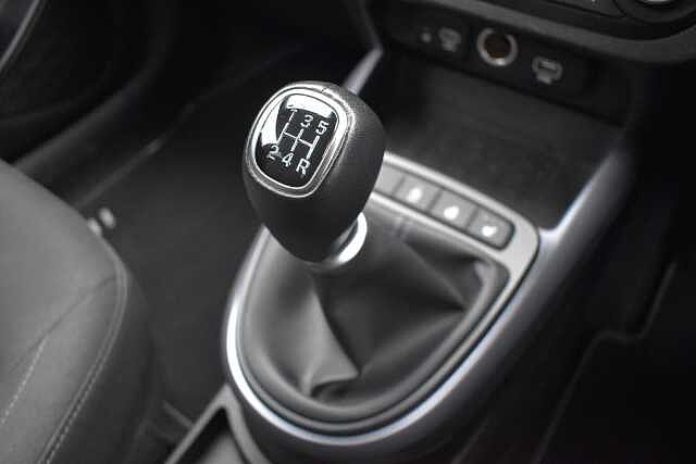 Hyundai i10 1.0 MPi Premium 5dr