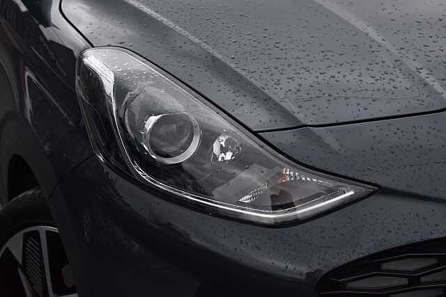 Hyundai i10 1.0 MPi Premium 5dr