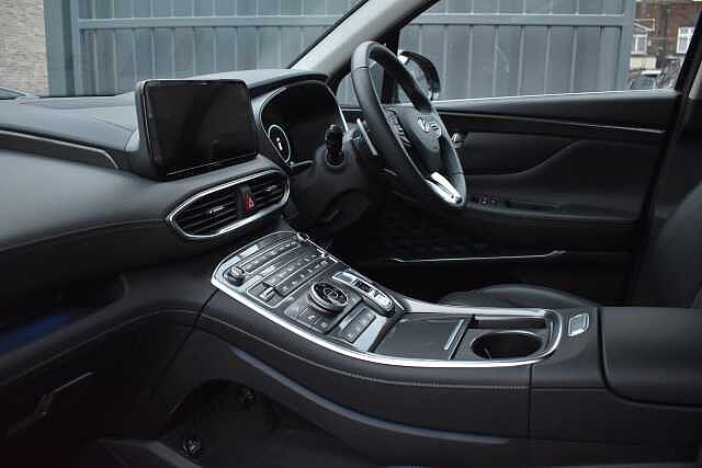 Hyundai SANTA FE 1.6 TGDi Hybrid Ultimate 5dr 4WD Auto