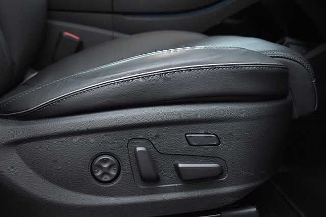 Hyundai SANTA FE 1.6 TGDi Hybrid Ultimate 5dr 4WD Auto