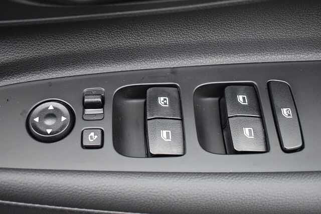 Hyundai BAYON 1.0 TGDi [90] Black Line 5dr DCT