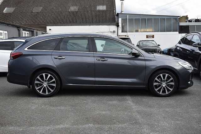 Hyundai i30 1.6 CRDi [136] Premium SE 5dr DCT