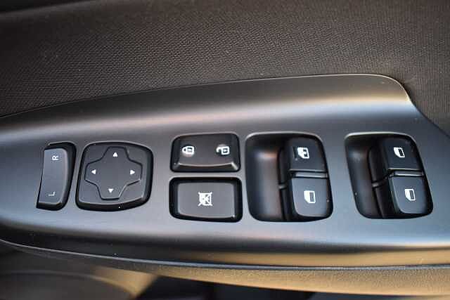 Hyundai KONA 1.0 TGDi 48V MHEV SE Connect 5dr