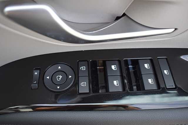 Hyundai TUCSON 1.6T Hybrid Ultimate 5dr Auto