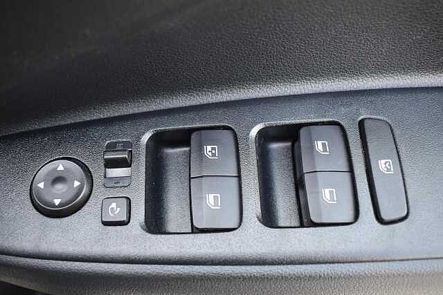 Hyundai i10 1.2 [79] Premium 5dr [Nav]