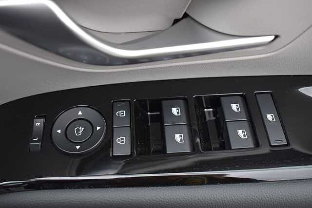 Hyundai TUCSON 1.6T Hybrid Ultimate 5dr Auto