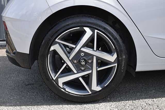 Hyundai i20 1.0T GDi Premium 5dr DCT