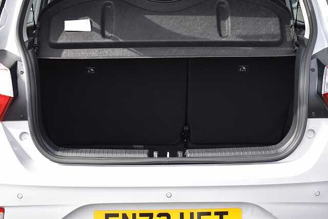 Hyundai i10 1.2 Advance 5dr