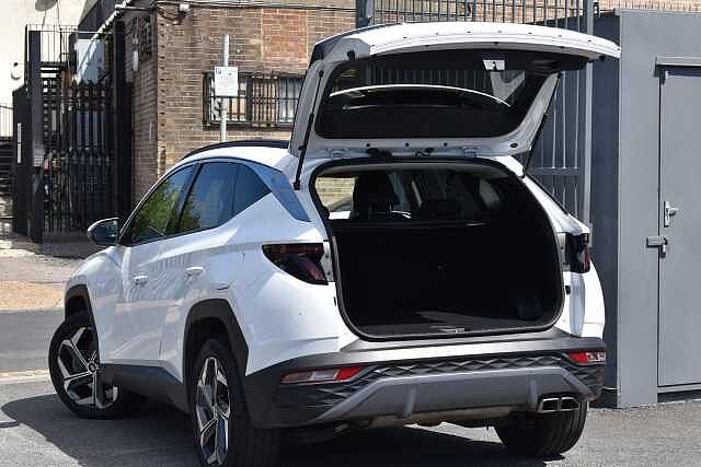 Hyundai TUCSON 1.6 TGDi Hybrid 230 Premium 5dr 2WD Auto