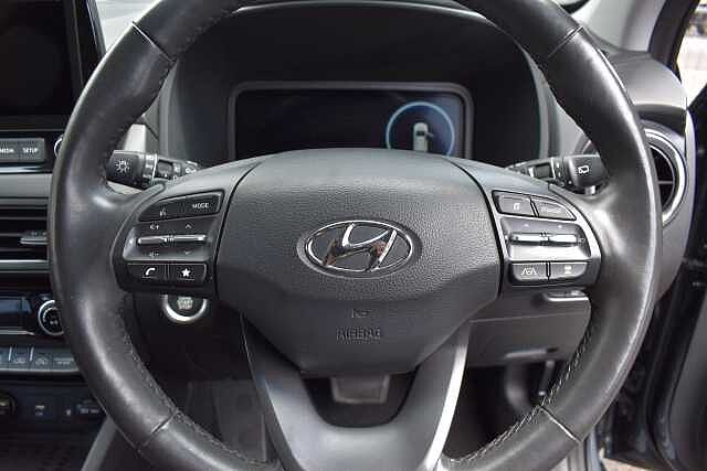 Hyundai KONA 1.6 GDi Hybrid Premium 5dr DCT Grey