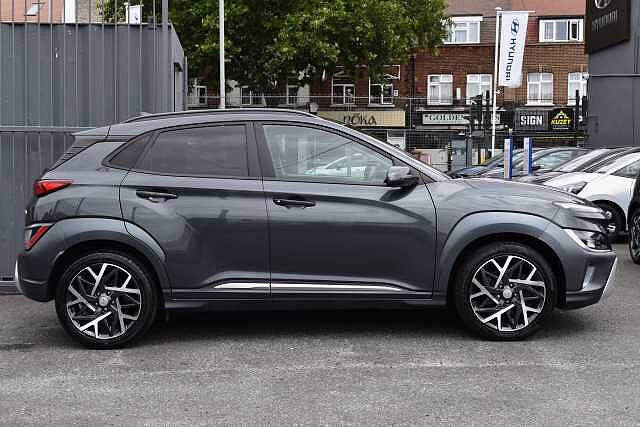 Hyundai KONA 1.6 GDi Hybrid Premium 5dr DCT Grey
