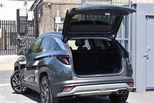Hyundai TUCSON 1.6T 239 Hybrid Ultimate 5dr Auto