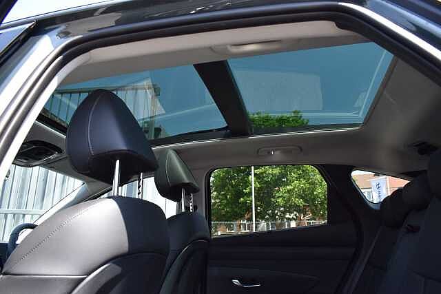 Hyundai TUCSON 1.6T 239 Hybrid Ultimate 5dr Auto