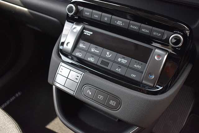 Hyundai INSTER 85kW 02 49kWh 5dr Auto Black
