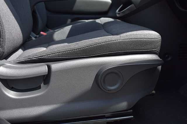 Hyundai INSTER 85kW 02 49kWh 5dr Auto Black