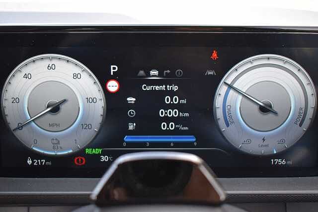 Hyundai INSTER 85kW 02 49kWh 5dr Auto Black