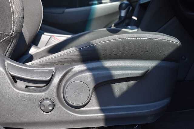 Hyundai KONA 1.6 GDi Hybrid Premium 5dr DCT