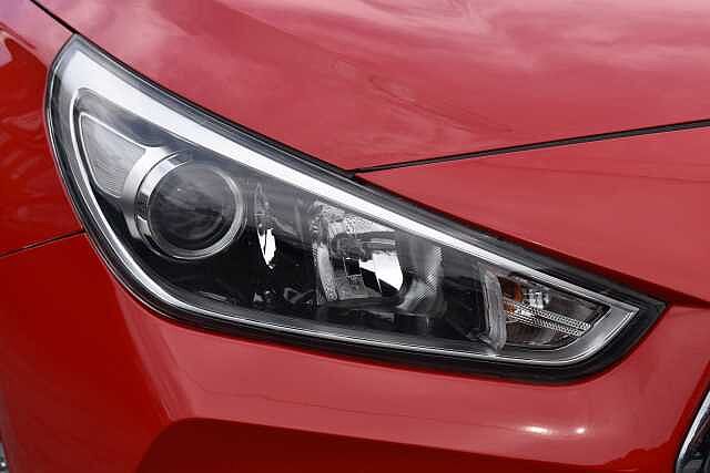 Hyundai i30 1.4T GDI SE Nav 5dr