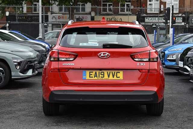 Hyundai i30 1.4T GDI SE Nav 5dr