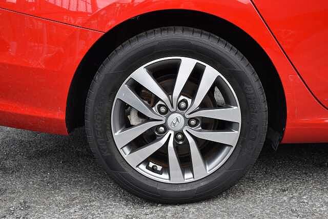 Hyundai i30 1.4T GDI SE Nav 5dr