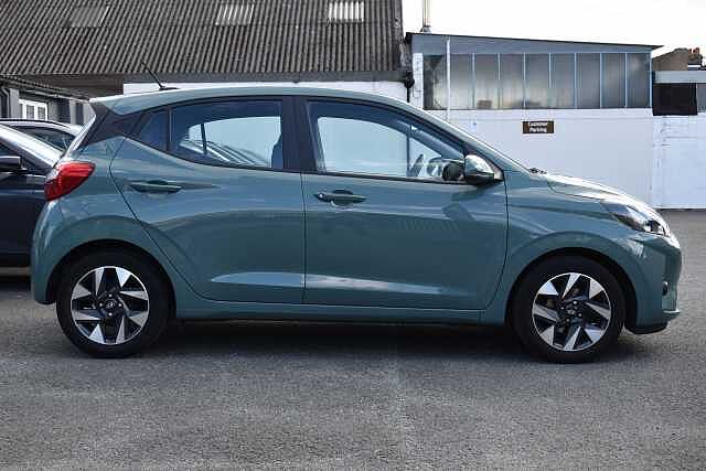 Hyundai i10 1.0 Advance 5dr